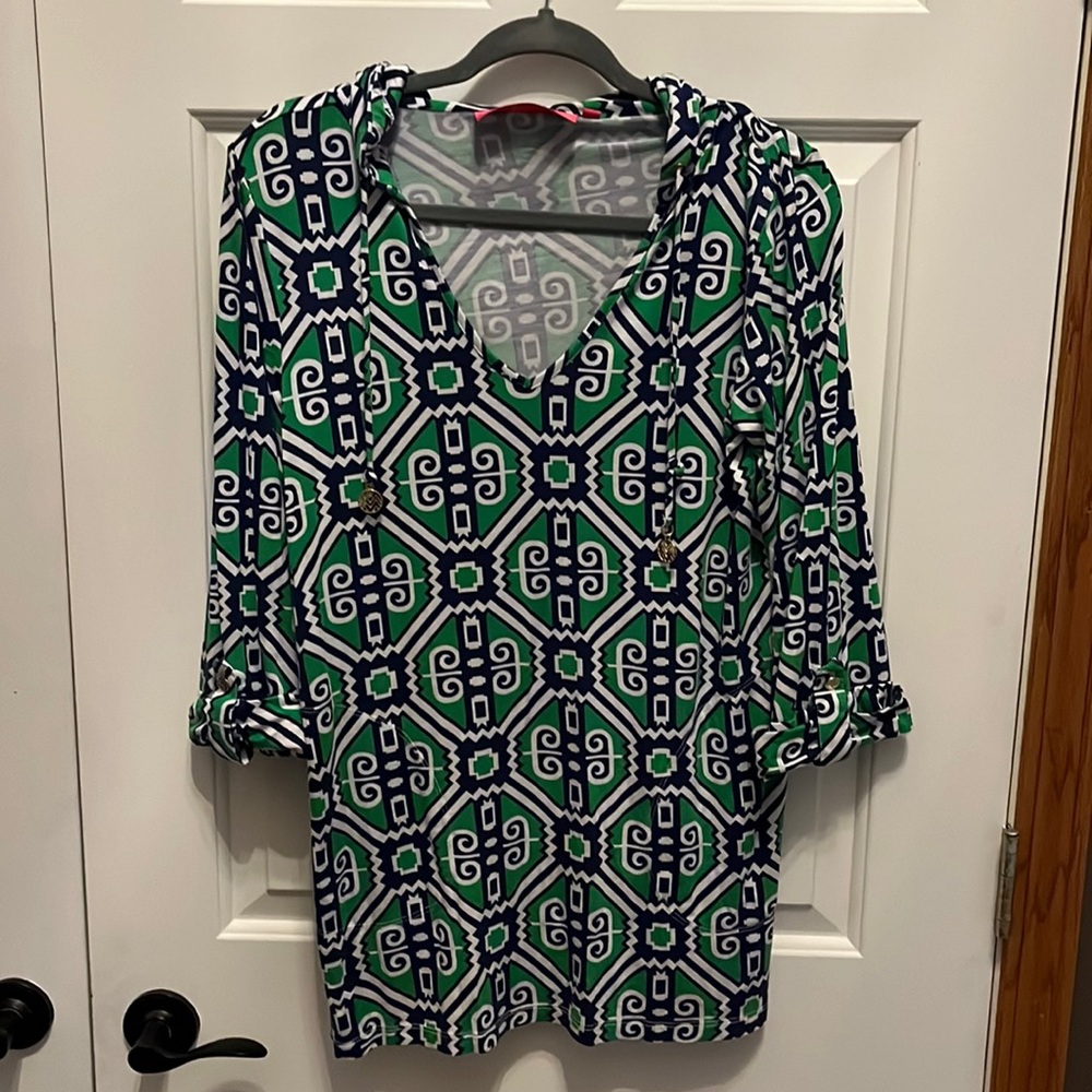 Hooded tunic top